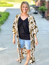 Load image into Gallery viewer, The Retro Acid Washed Kimono