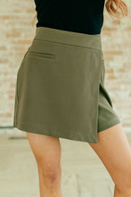 Load image into Gallery viewer, All Your Friends Skort