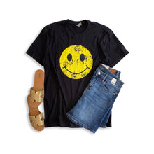 Load image into Gallery viewer, Vintage Smiley Face Graphic Tee