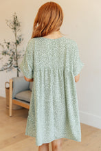 Load image into Gallery viewer, Rodeo Lights Dolman Sleeve Dress in Green Floral