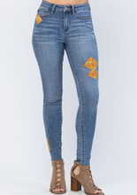 Load image into Gallery viewer, Retro Vibes Judy Blue Patch Skinny Jeans