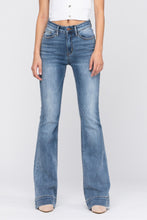 Load image into Gallery viewer, Showing My Flare Judy Blue Jeans