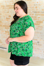Load image into Gallery viewer, Lizzy Cap Sleeve Top in Green and Black Floral