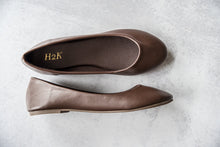 Load image into Gallery viewer, Totally Amused Brown Flats