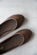 Load image into Gallery viewer, Totally Amused Brown Flats