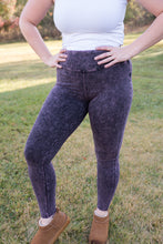 Load image into Gallery viewer, Blackberry Yoga Leggings