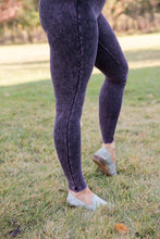 Load image into Gallery viewer, Blackberry Yoga Leggings