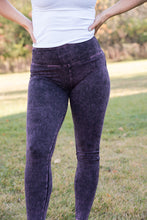 Load image into Gallery viewer, Blackberry Yoga Leggings