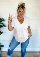 Load image into Gallery viewer, DISTRESSED WHITE TEE