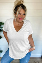Load image into Gallery viewer, DISTRESSED WHITE TEE